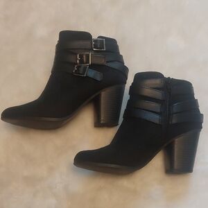 Elegant Black Ankle Booties with Buckle Straps